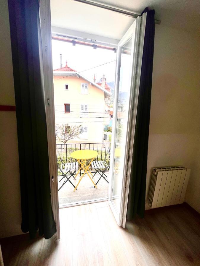 Delille Pere Et Fils Appartement